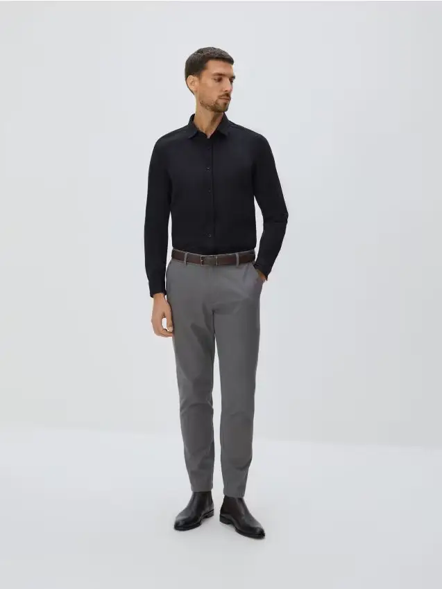 Reserved Pantaloni in cotone slim fit - grigio scuro