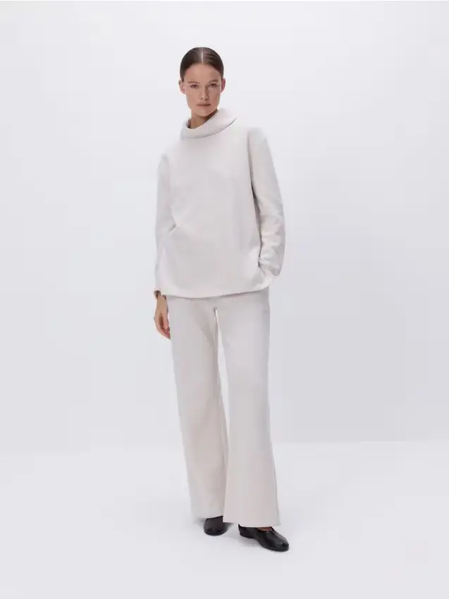 Reserved Pantaloni in maglia di misto cotone - beige