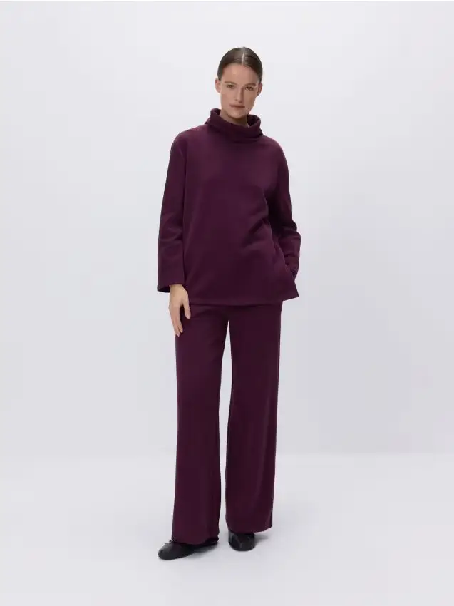 Reserved Pantaloni in maglia di misto cotone - viola scuro