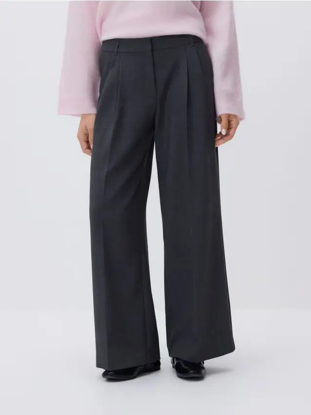 Reserved Pantaloni in misto viscosa - grigio chiaro