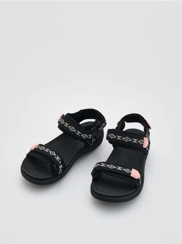 Reserved Sandali sportivi - nero