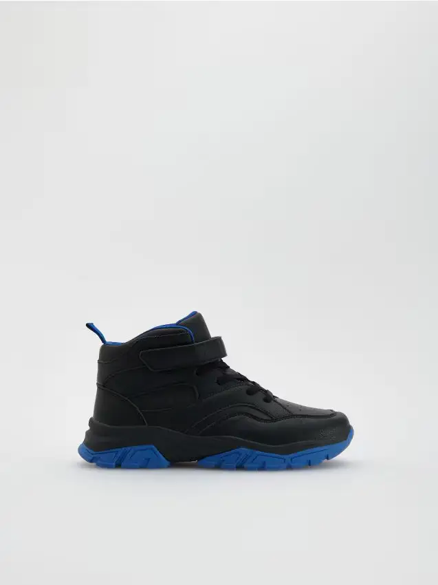 Reserved Scarpe con velcro Nero 4438004
