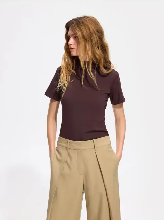 T-shirt con fibre di bambù - marrone scuro