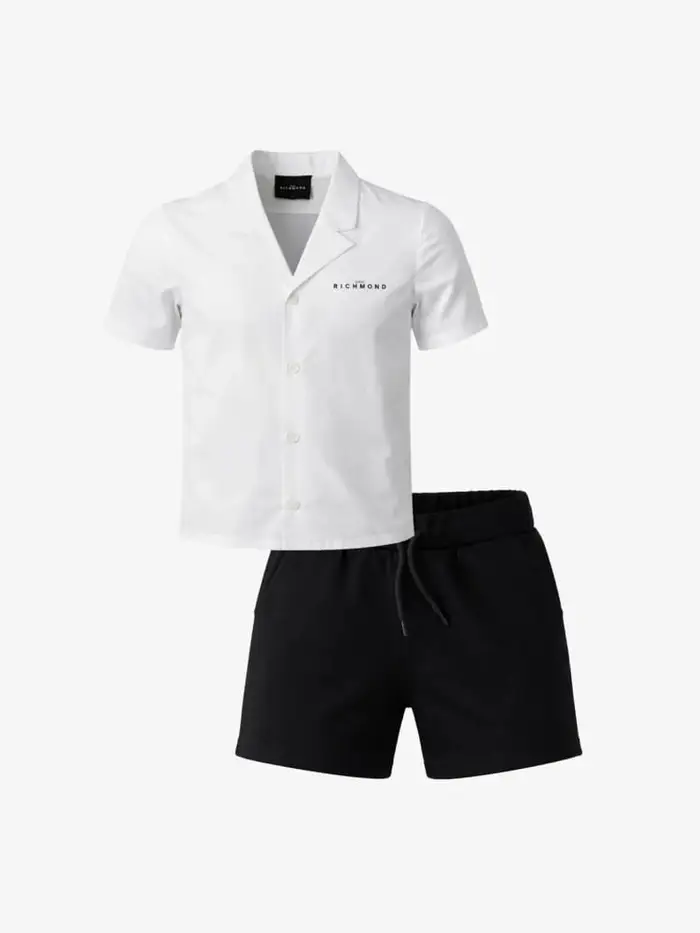 set bianco neonato logo sul retro