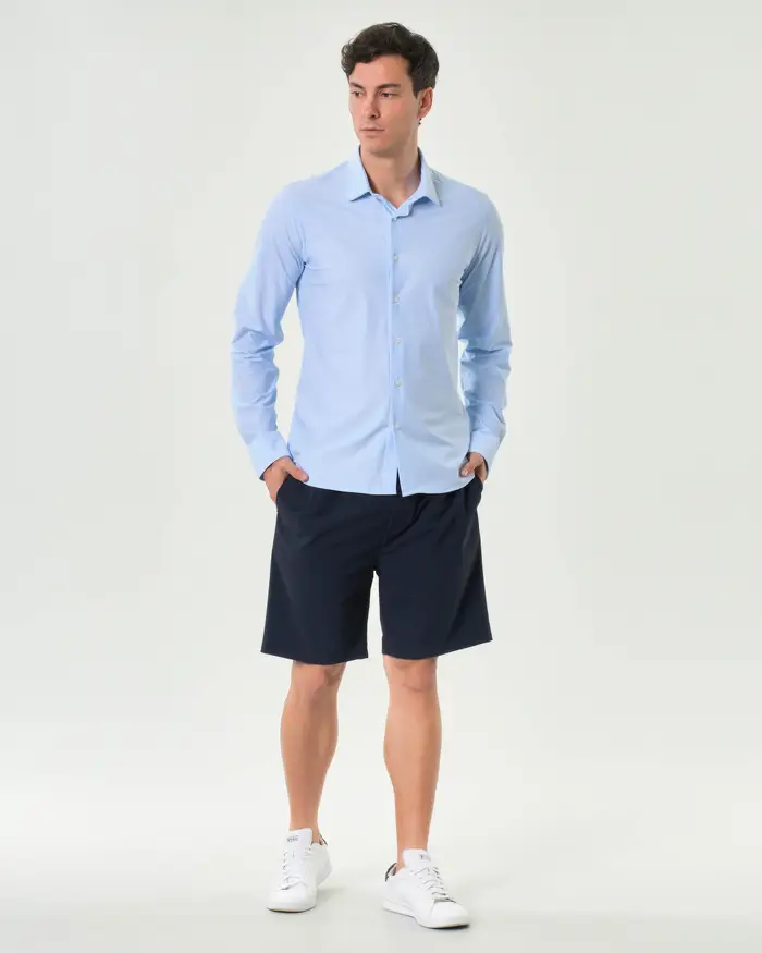 Rodolfo Pellizzari Bermuda chino slim blu in tessuto tecnico stretch