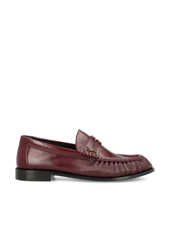 Mocassini realizzati in pelle ROSSO