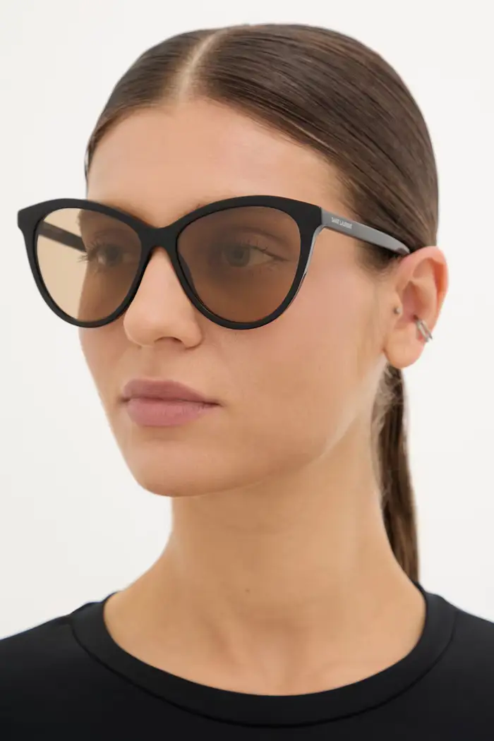occhiali da sole cat eye da donna Nero