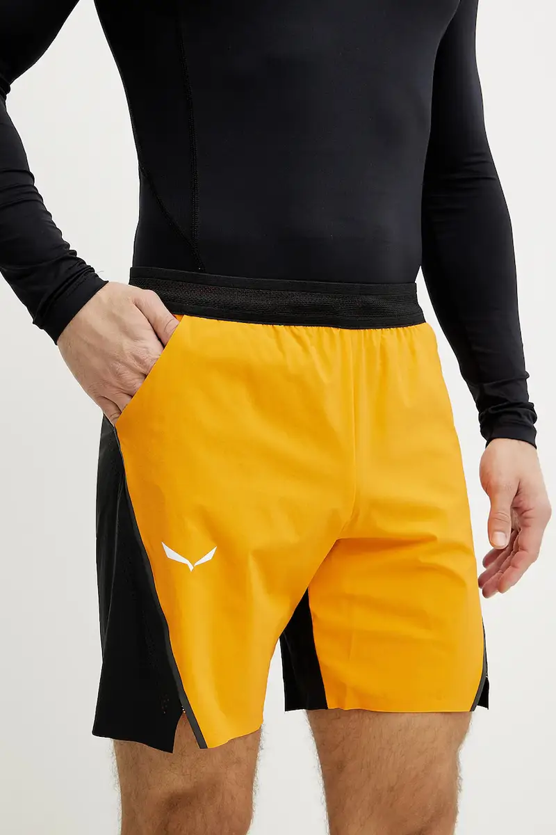 Salewa pantaloncini da esterno Pedroc 2 colore giallo 00-0000028603 Arancione