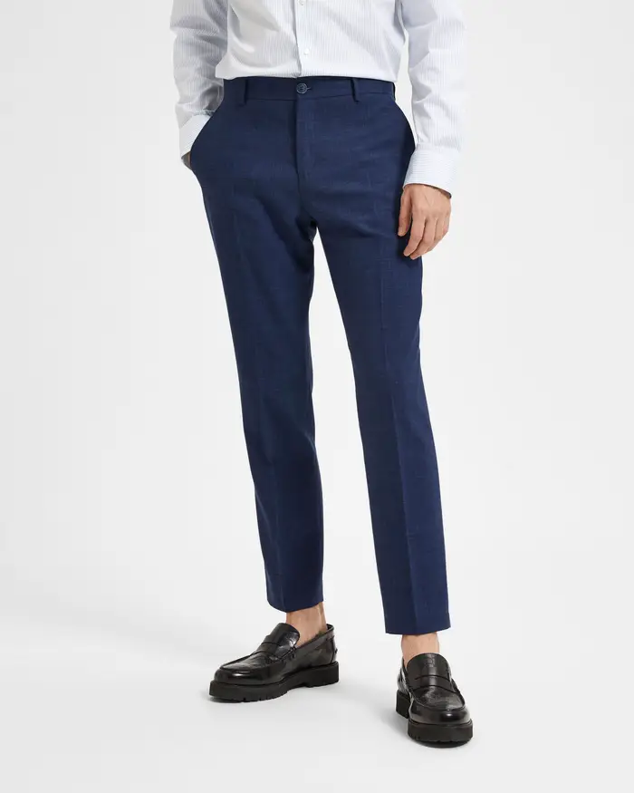 Pantaloni slim blu navy in tela di misto lana e lino stretch con piega stirata