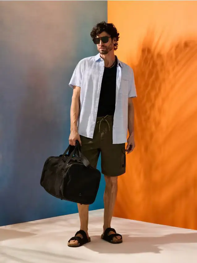 Sinsay Borsa sportiva con tracolla regolabile - nero