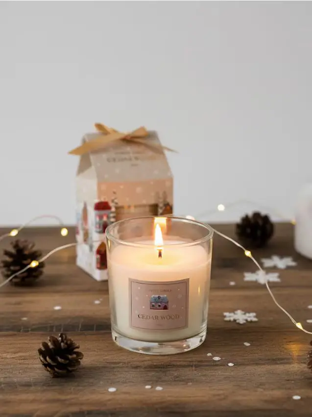 Sinsay Candela profumata Cedar Wood - panna