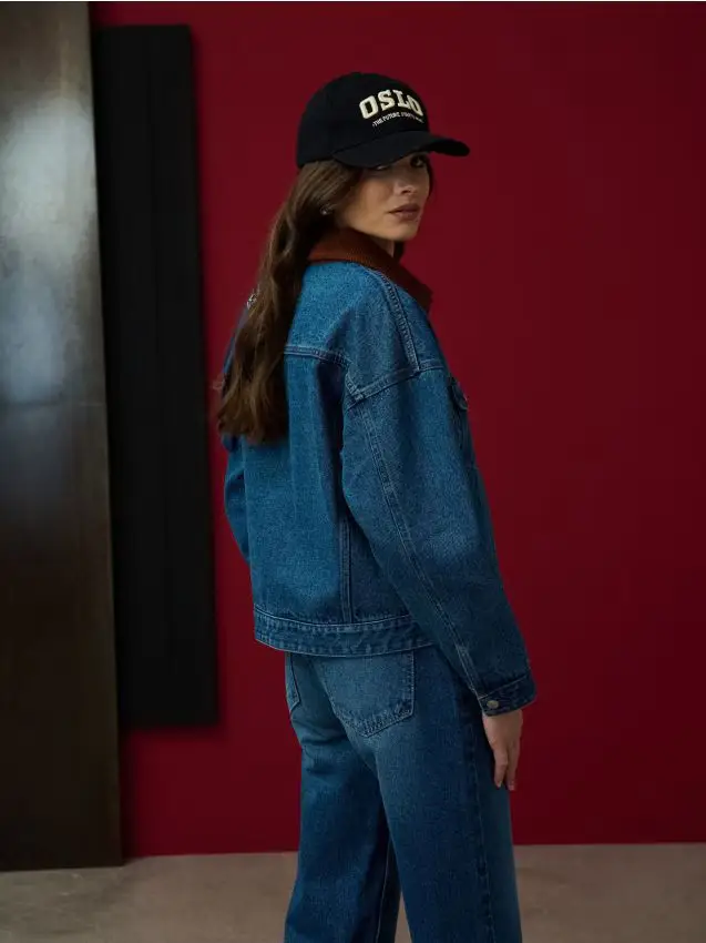 Cappello con visiera - nero