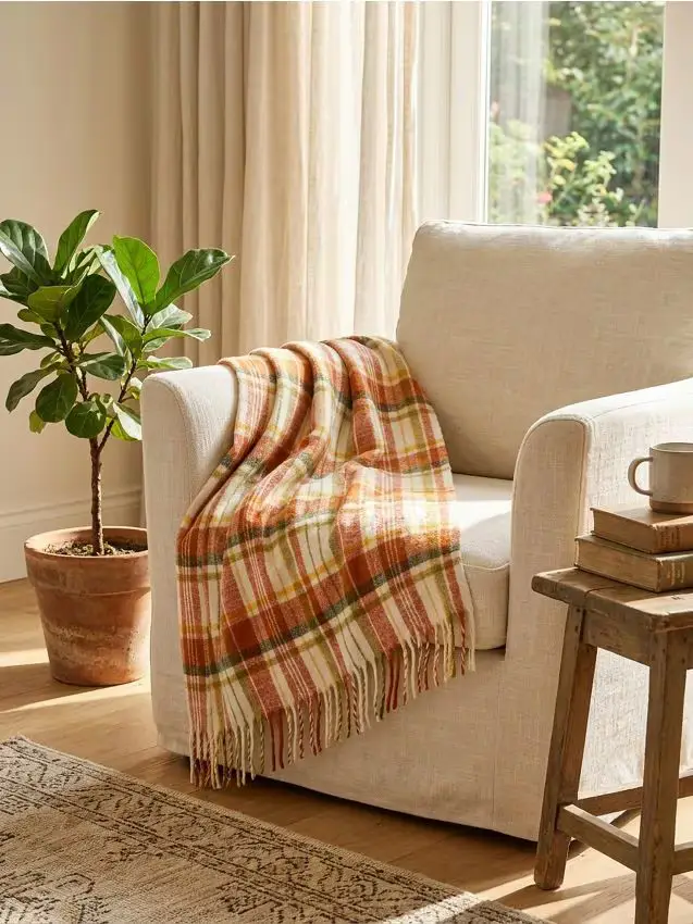 Sinsay Coperta con frange - rosso piccante