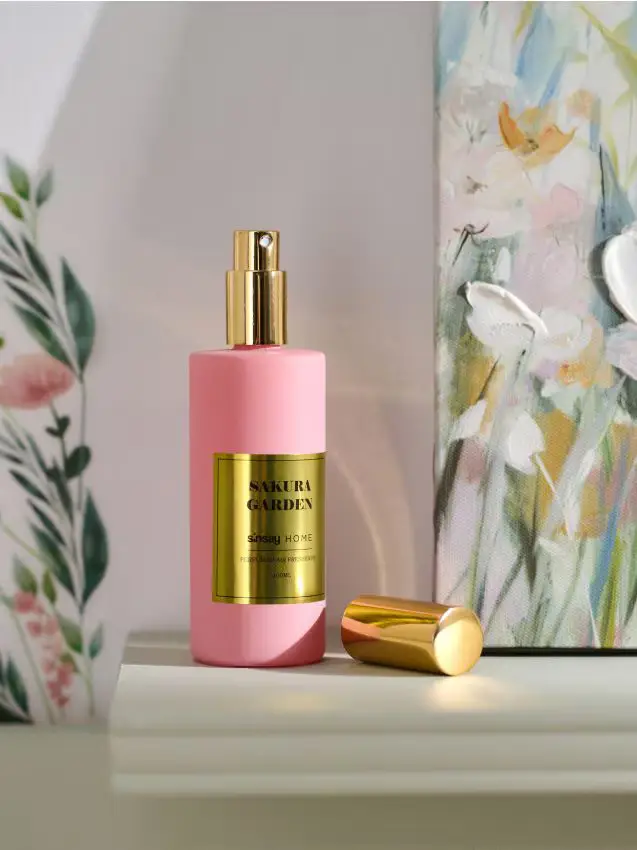 Sinsay Deodorante per ambienti profumato Sakura Garden - rosa pastello