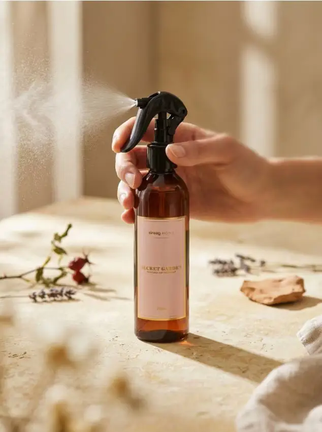 Sinsay Deodorante per ambienti Secret Garden - rosa