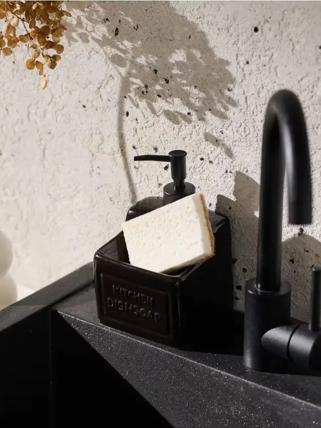 Sinsay Dispenser in ceramica per detersivo per piatti - nero