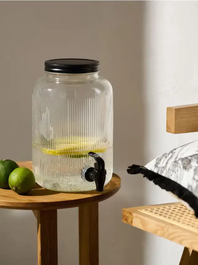 Sinsay Dispenser per bevande - nero