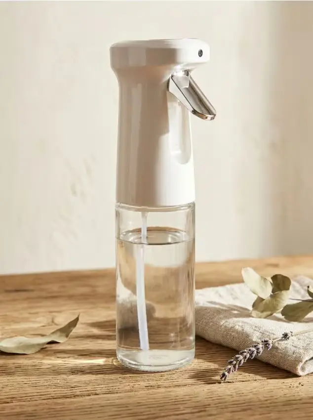 Sinsay Dispenser per olio d oliva - bianco