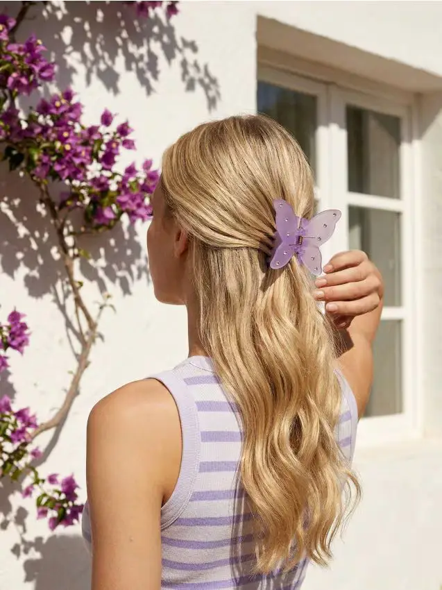Sinsay Fermaglio per capelli a forma di farfalla - lavanda