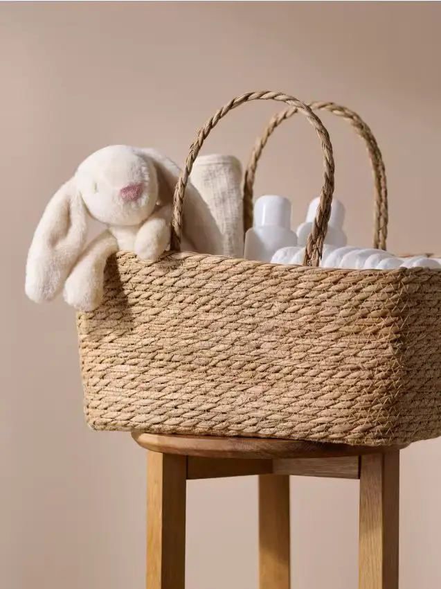 Sinsay Organizer intrecciato per neonati con scomparti - beige