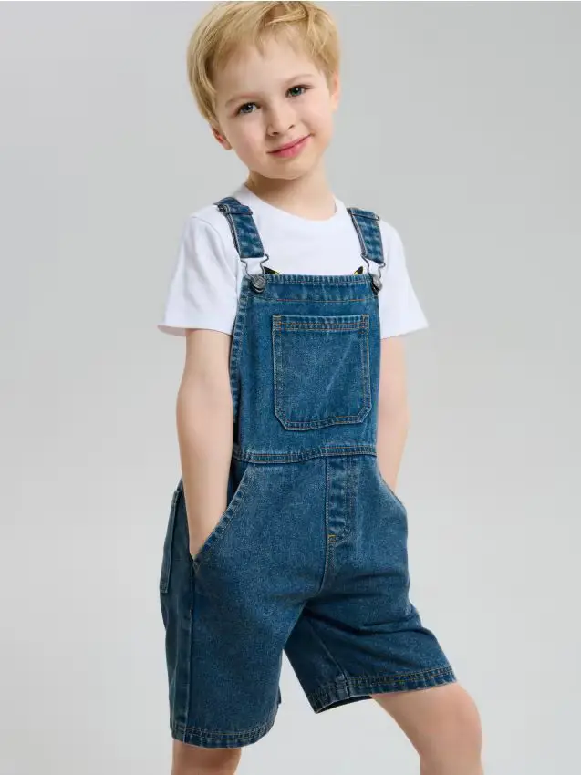 Pantaloncini salopette in denim - blu