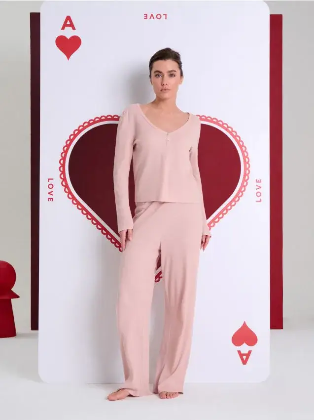 Sinsay Pigiama a due pezzi con miscela di viscosa - rosa