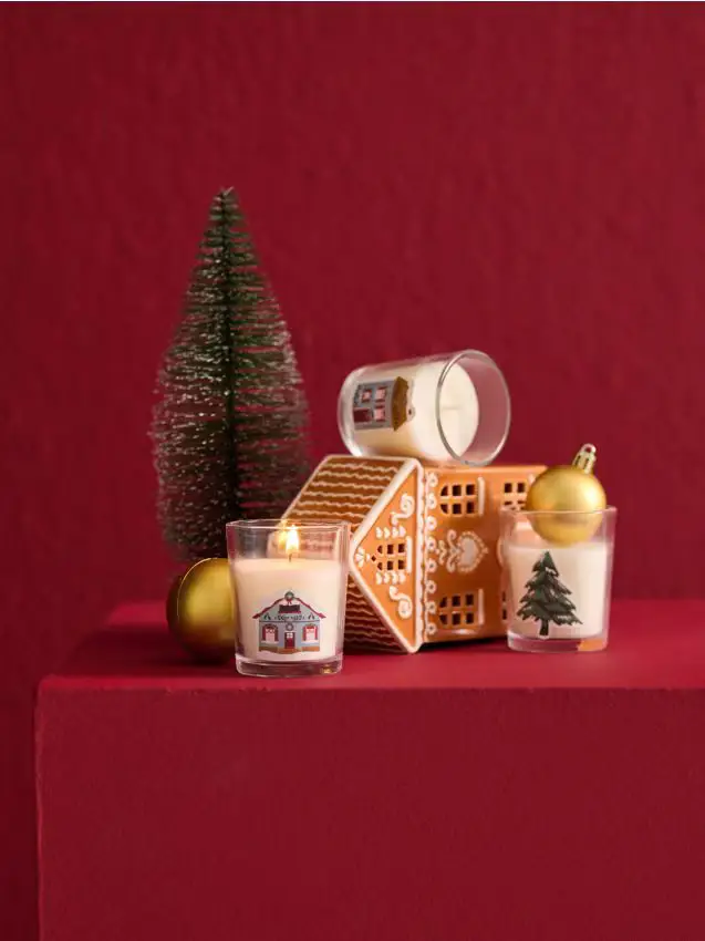 Sinsay Set di tre candele profumate natalizie - rosso