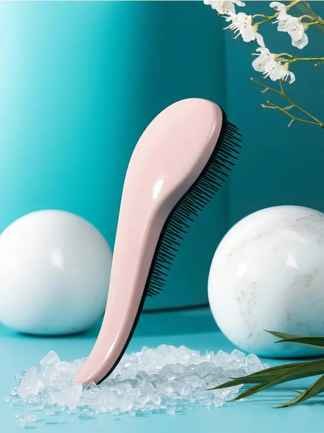 Sinsay Spazzola per capelli - rosa cipria
