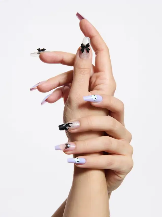 Unghie finte tipo Ballerina Kuromi - lavanda