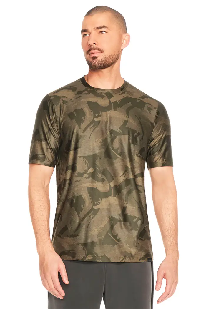 Maglietta militare a girocollo SKECHERS GO DRI All Day Camo [GRIGIO]