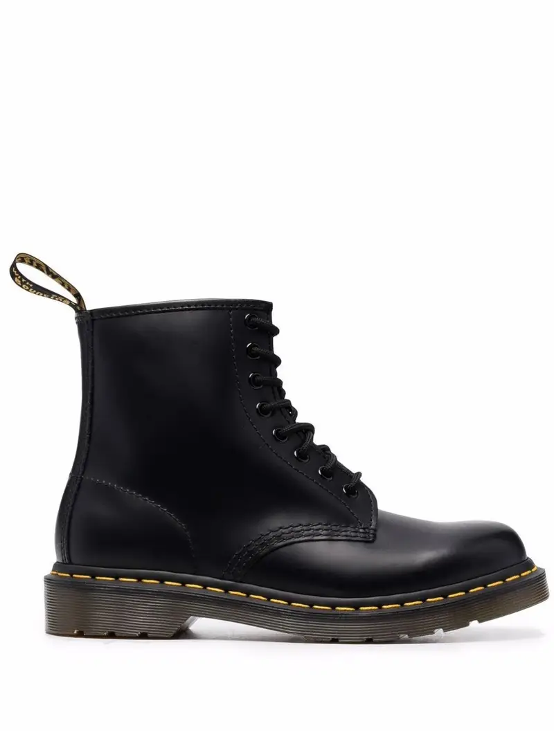 Dr. Martens Stivali stringati 1460 in pelle Smooth