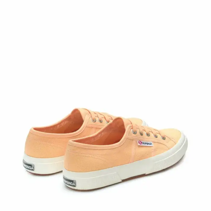 Scarpe da basket da donna Superga 2750 Cotu Classique Orange