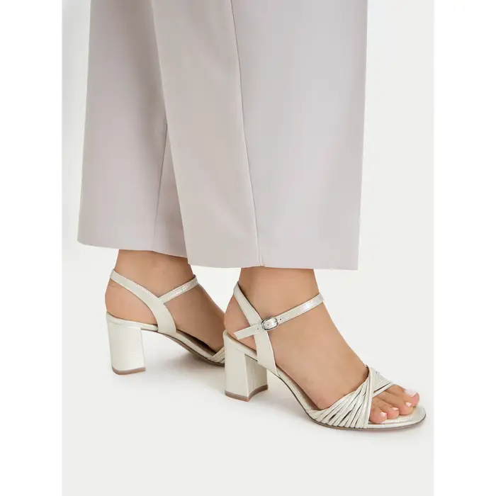 Tamaris Sandali 1-28324-42 Oro
