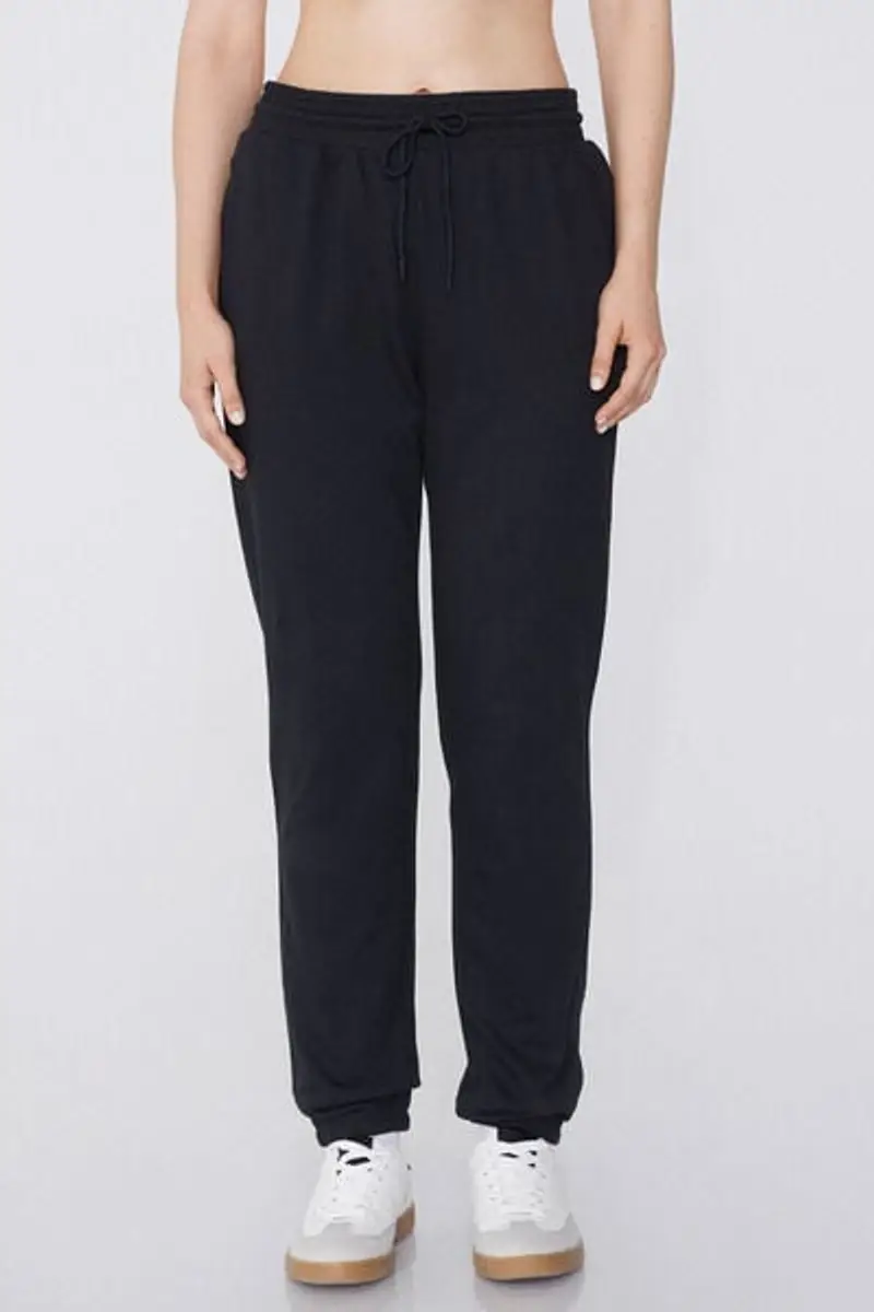 Tezenis Jogger con Tasche a Filetto e Coulisse Donna Nero
