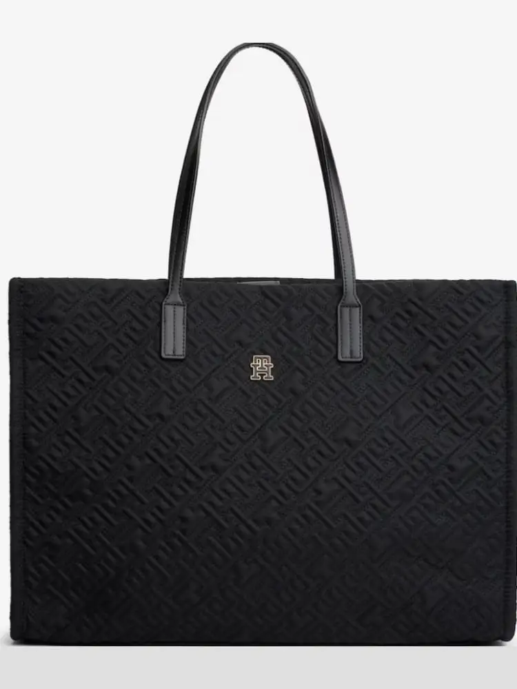 Tommy Hilfiger borsa tote nera con motivo monogramma th in rilievo