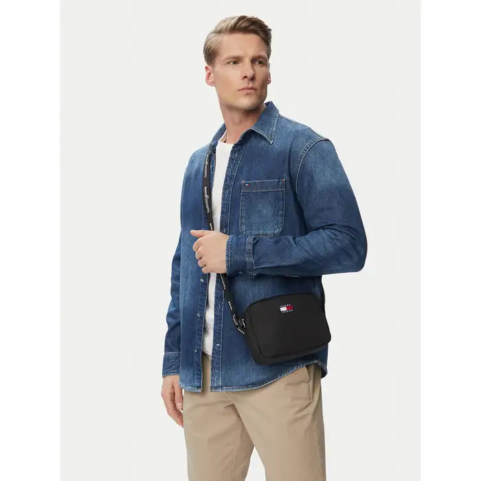 Borsetta Tommy Jeans Tjw Ess Daily Crossover AW0AW18769 Nero