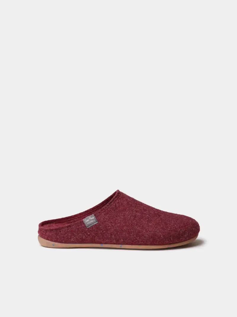 TONI PONS Pantofola tipo zoccolo da uomo in feltro riciclato VINO