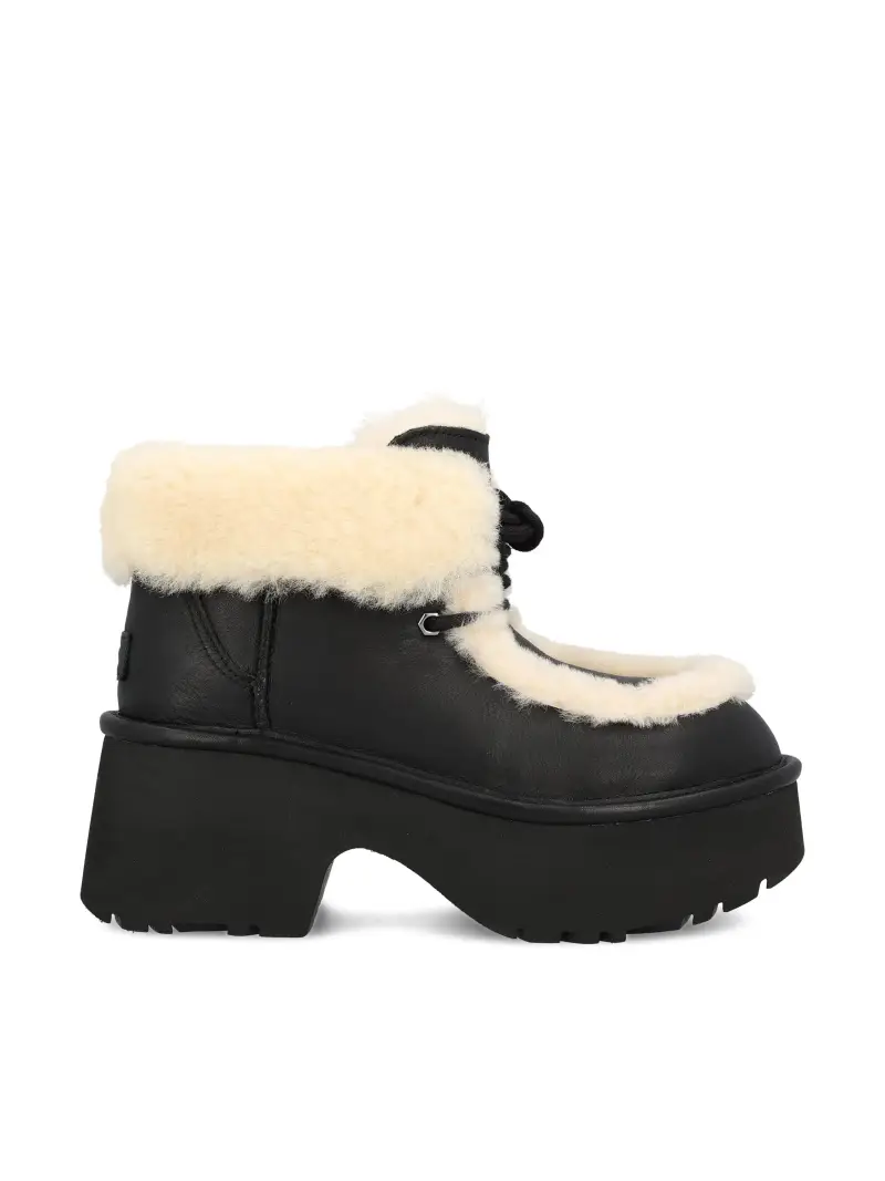 UGG Stivali Classic Esmee NERO