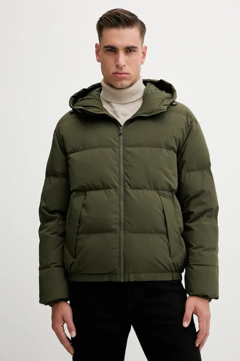 United Colors of Benetton piumino uomo colore nero 2JF8UN05E Verde