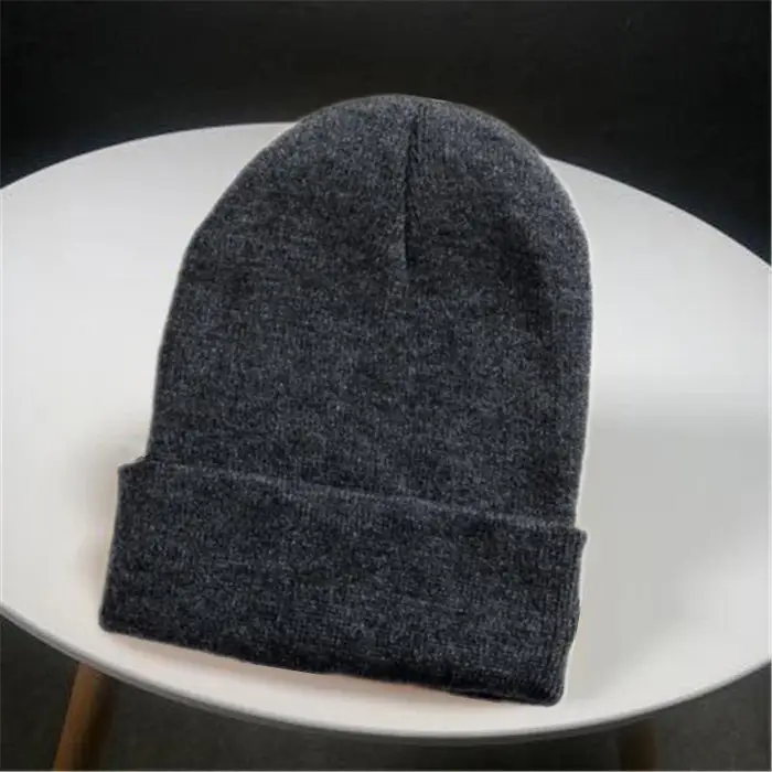 UP POSITIVE Berretto classico a più colori Nuovi cappelli invernali caldi per donna e uomo Berretto a cuffia autunnale solido lavorato a