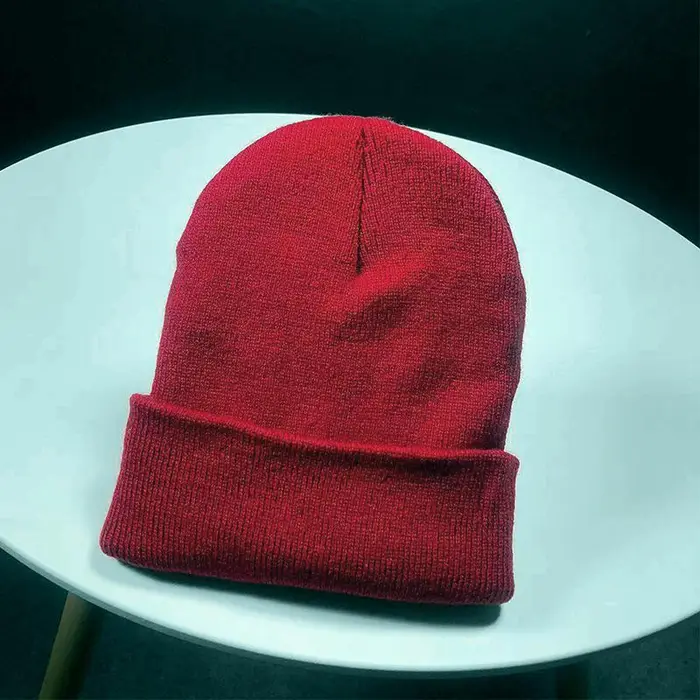 UP POSITIVE Berretto classico a più colori Nuovi cappelli invernali caldi per donna e uomo Berretto a cuffia autunnale solido lavorato a