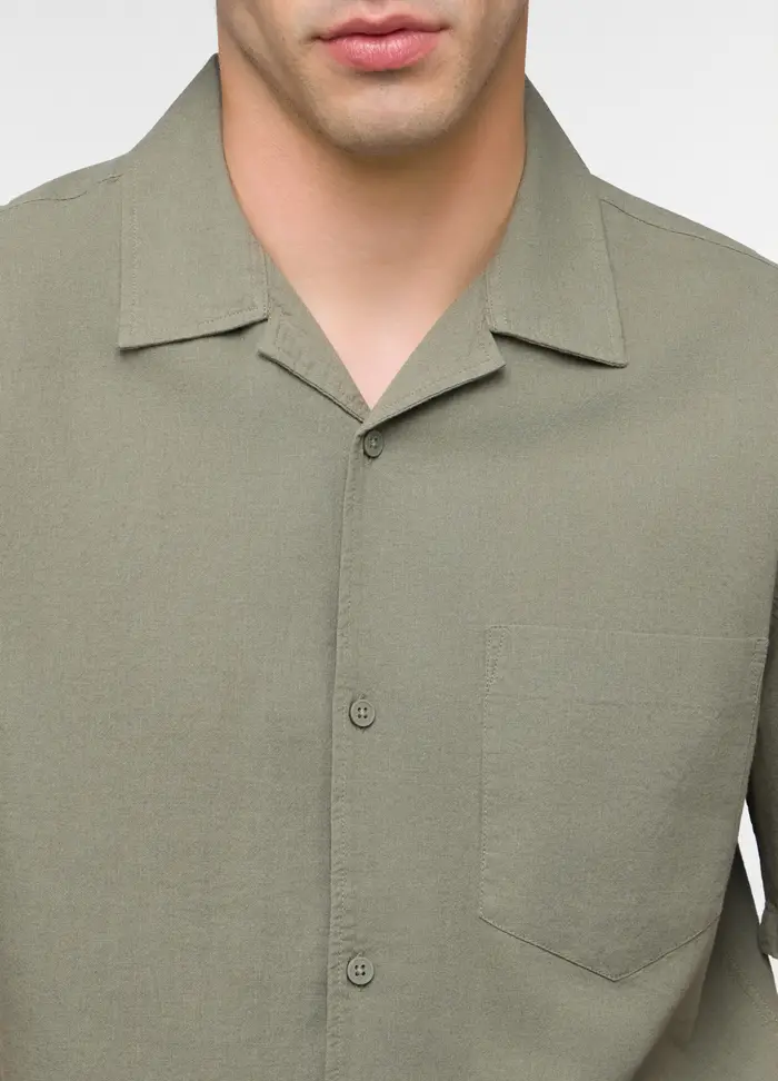 UPIM HB Camicia A Maniche Corte Con Taschino Uomo, Verde militare