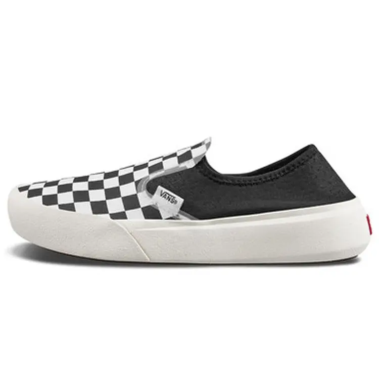 Vans Scarpe da Skate Basse ComfyCush One Sneakers Unisex Nero Bianco a Scacchi VN0A45J5R6R
