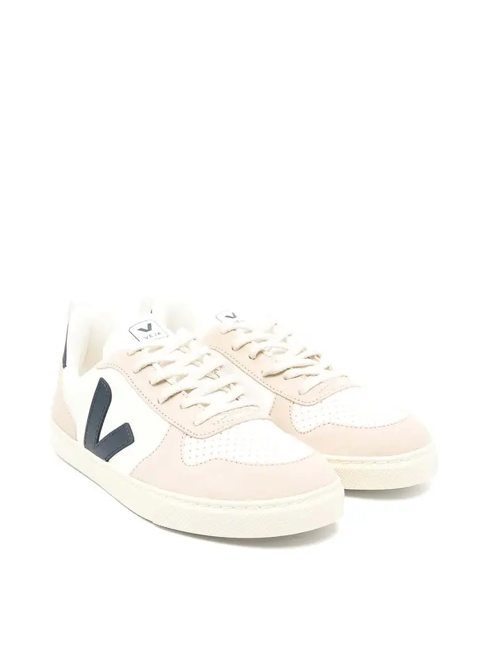 Veja Sneakers in pelle Beige