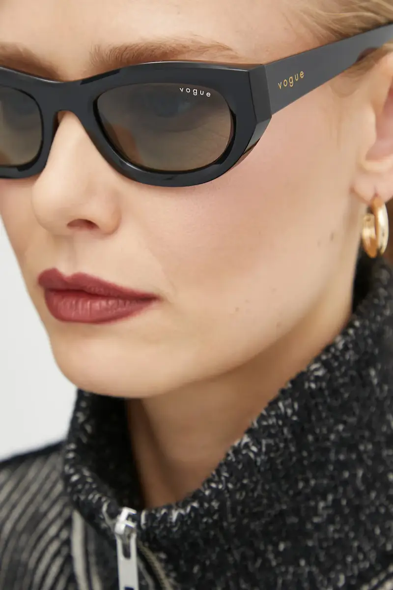 Vogue Occhiali da sole Donna Nero 3626784