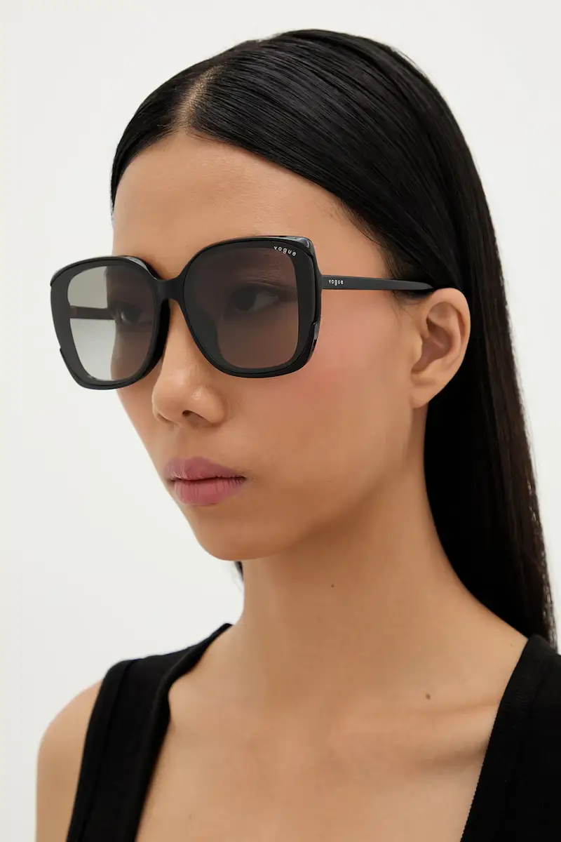 Vogue Occhiali da sole Donna Nero 3920233