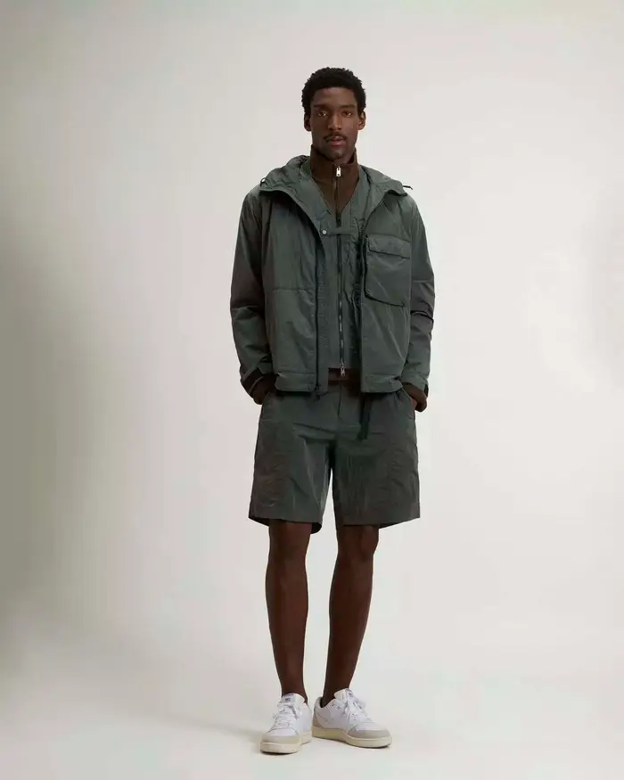 Woolrich Giubbino Shiny Nylon Hooded Jacket verde militare