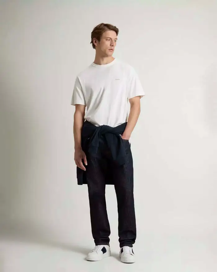 Woolrich T-shirt bianca in jersey di cotone con logo stampato al petto