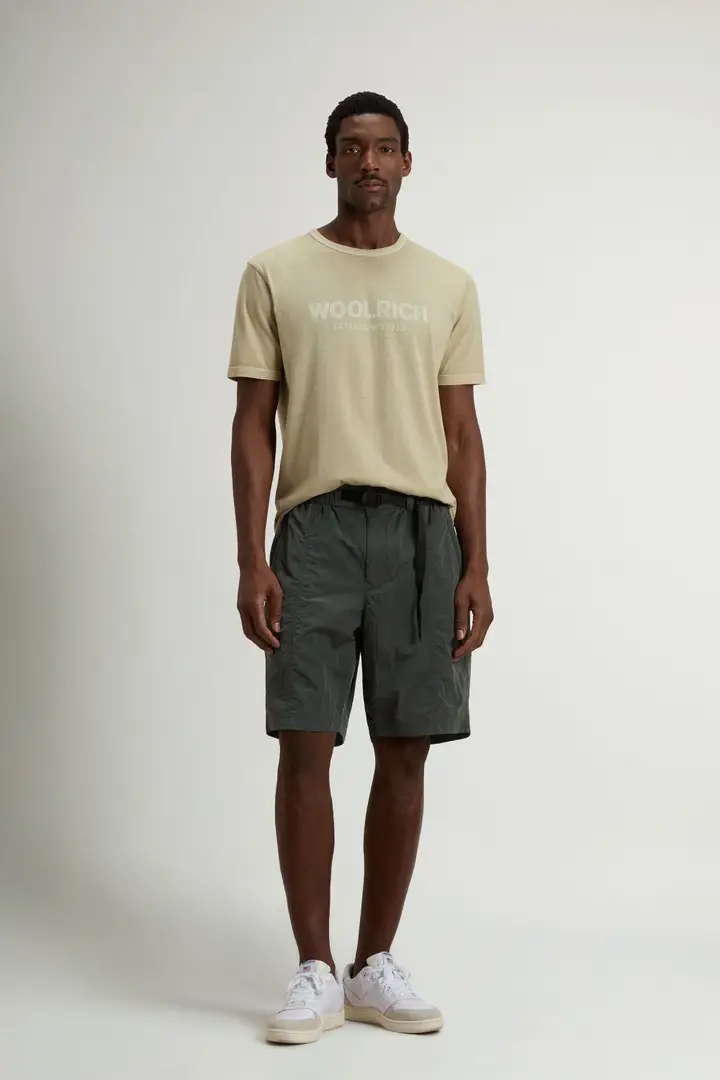 Woolrich uomo Pantaloncini in nylon Olmetex Verde Forest Veil