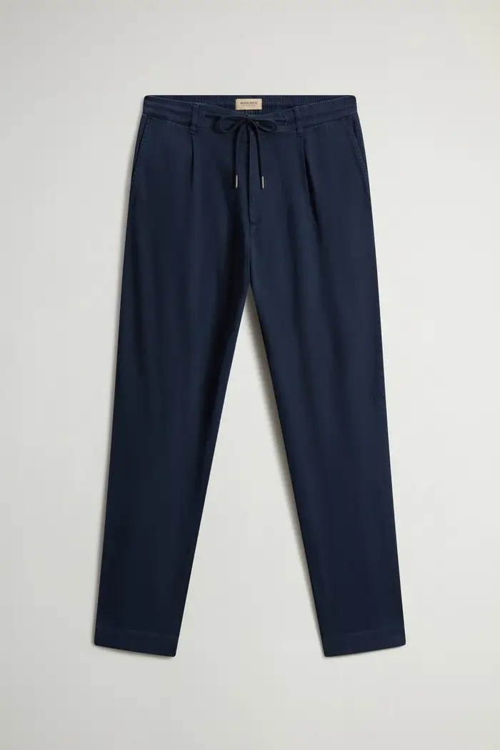 Woolrich uomo Pantaloni Milton in misto cotone e lino tinti in capo Blu Melton Blue